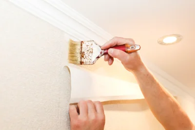 Pose de papier peint à la Jarne — revêtements muraux et toiles de verre